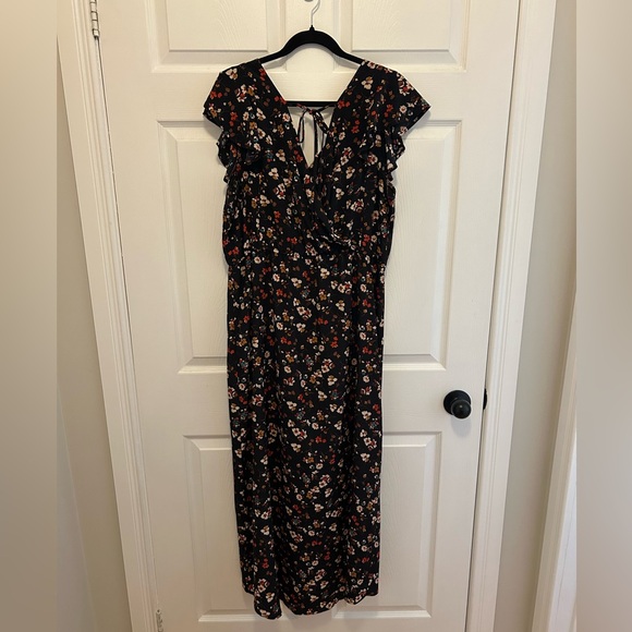 Maurices Black and Gray V-Neck Maxi Sundress - Picture 3 of 4